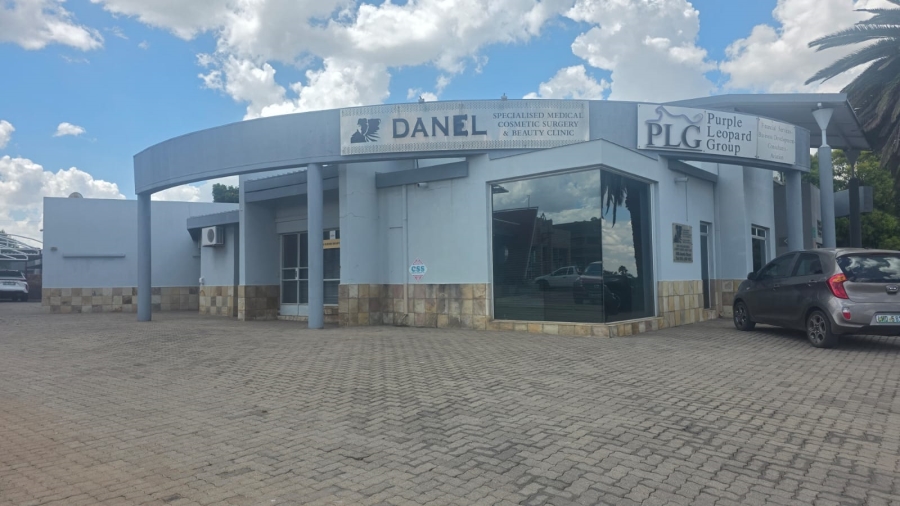 Commercial Property for Sale in Wilkoppies North West